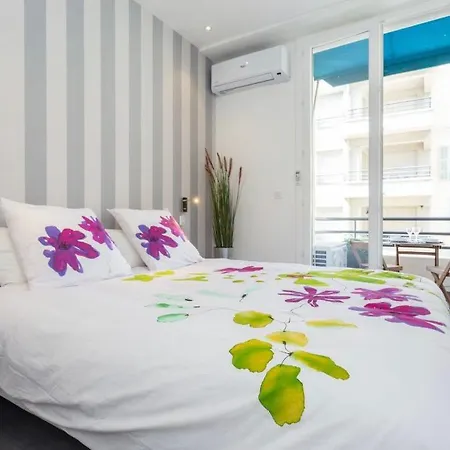 Royal Near The Beaches * ניס