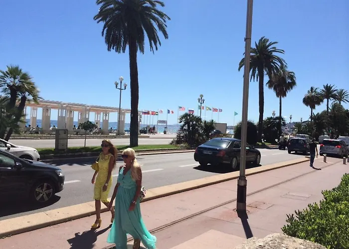 דירה Royal Near The Beaches