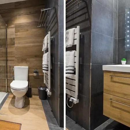 Royal Near The Beaches *