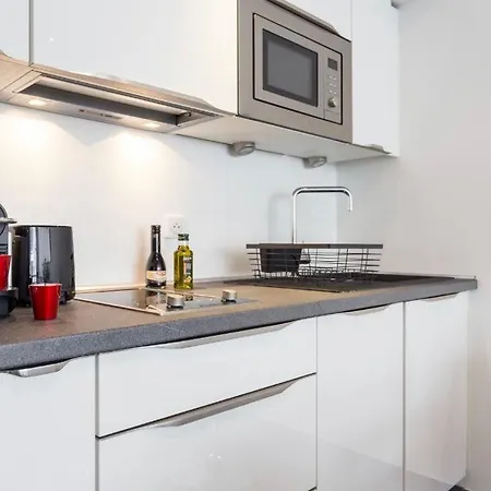 Royal Near The Beaches Lejlighed *